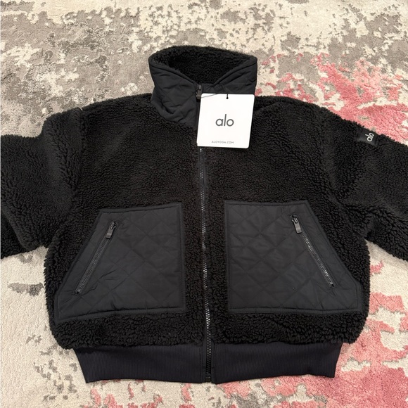 ALO Yoga Other - ALO Yoga Charcoal Sherpa Jacket